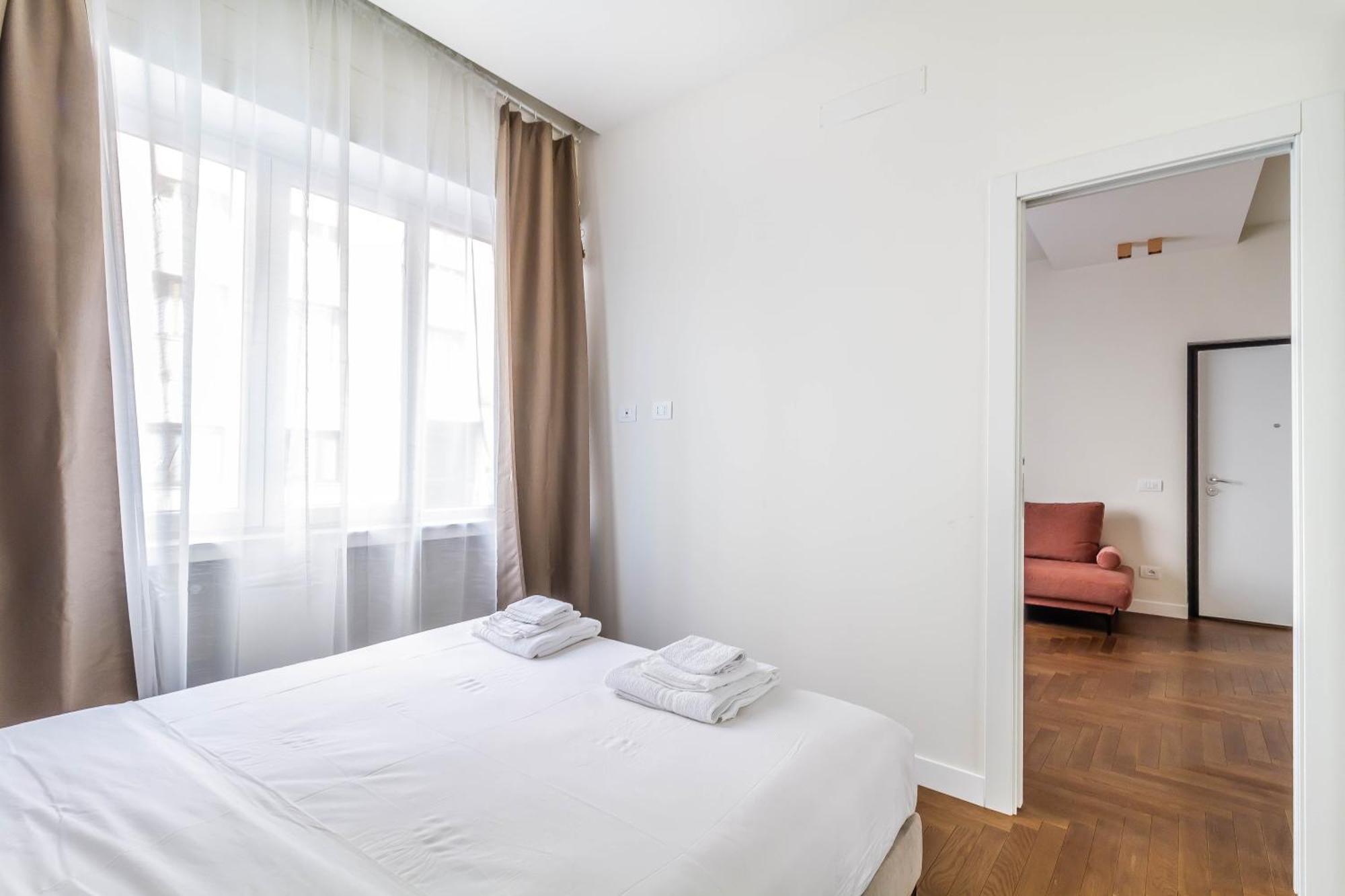 Domusmi Cybo-2 Apartment Milan Bagian luar foto